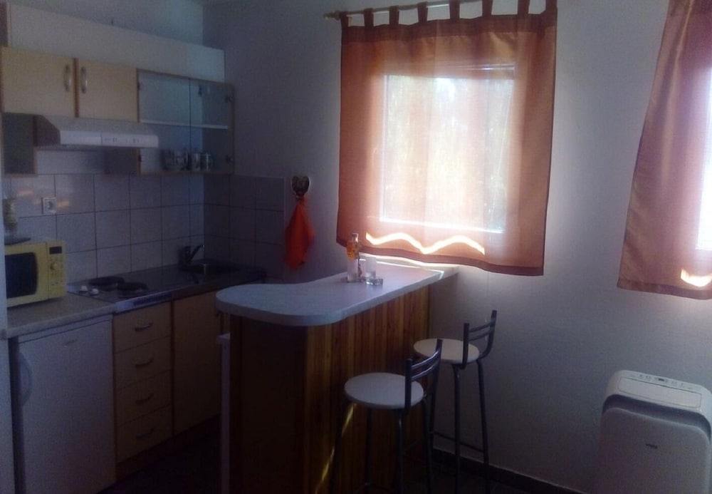 Фото Igo - 40 m From Pebble Beach - Sa1