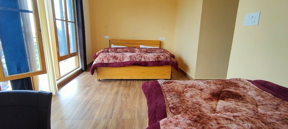 Фото Flyscape Hostel