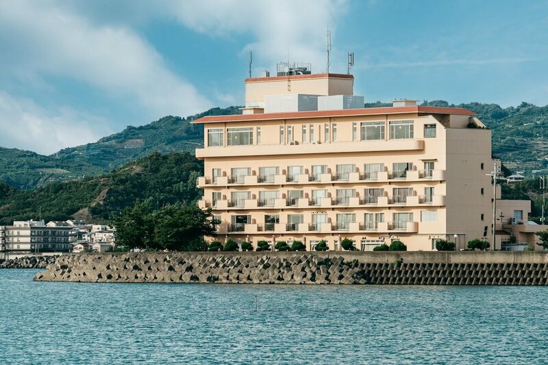 Гостиница Kamenoi Hotel Kii-Tanabe
