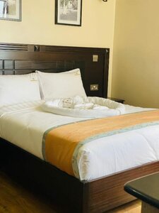 Гостиница Hemak Suites