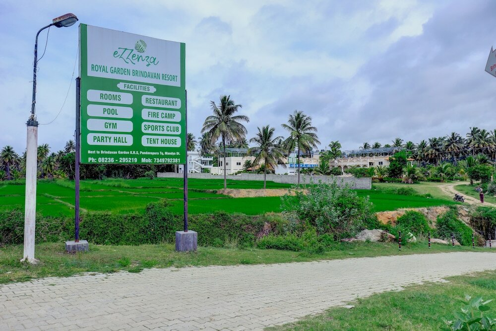 Фото Ezzenza Royal Garden Brindavan Resort