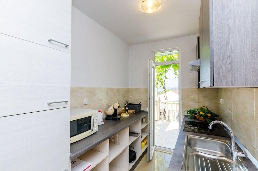 Фото Apartments & Rooms Maždin