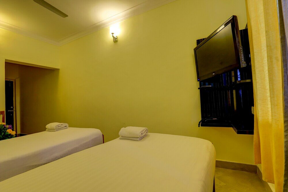 Фото Ezzenza Royal Garden Brindavan Resort