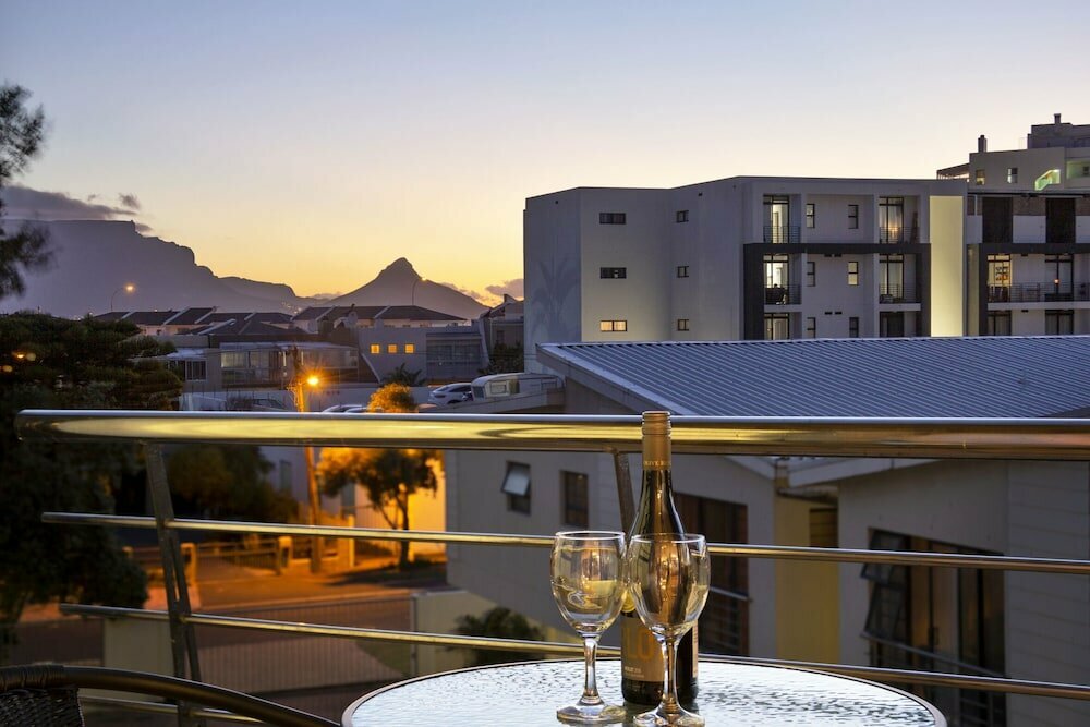 Hotel Sandy Bay 12b, Capetown, photo