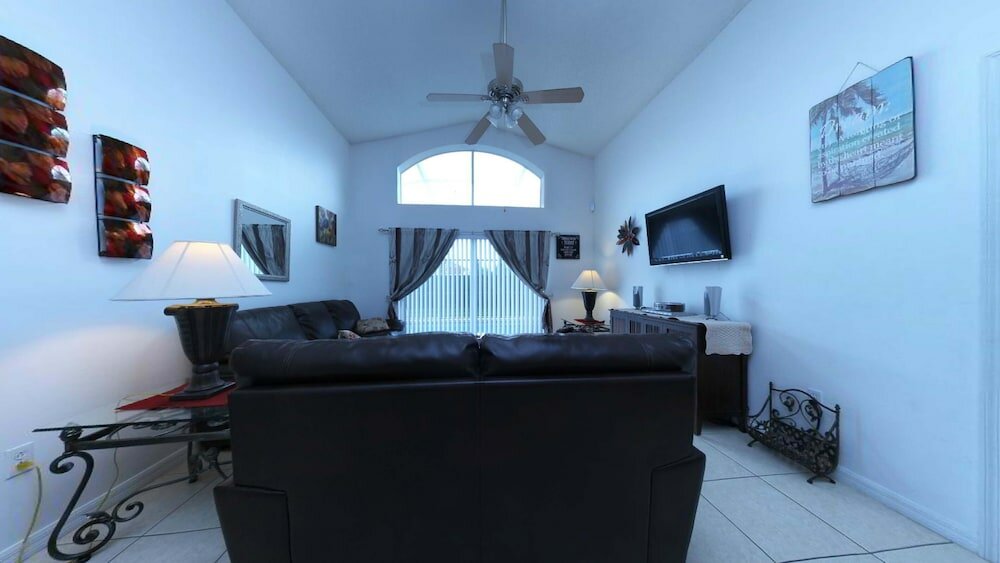 Фото 929 - Pool Home, Lake Berkley Resort