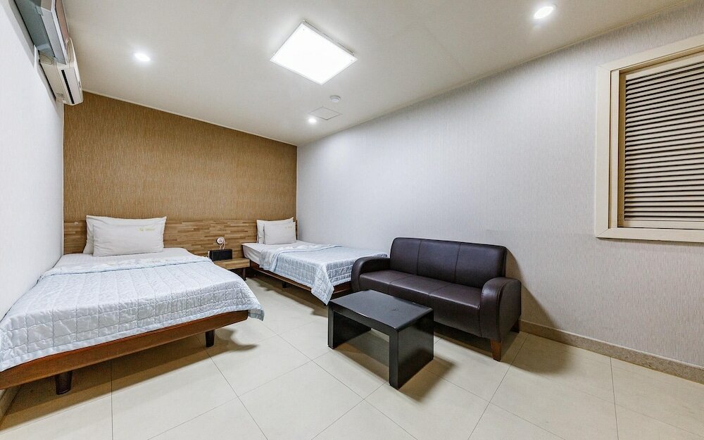 Фото Changwon Sangnam-dong Q