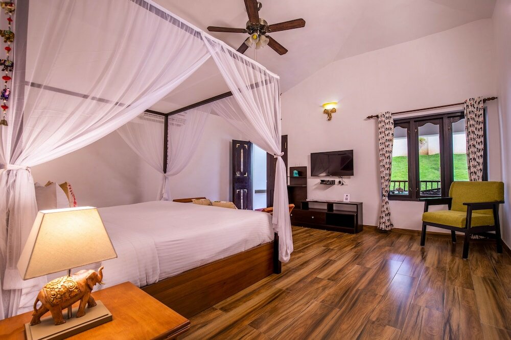 Фото Tuskers Hill by Poppys Anaikatti