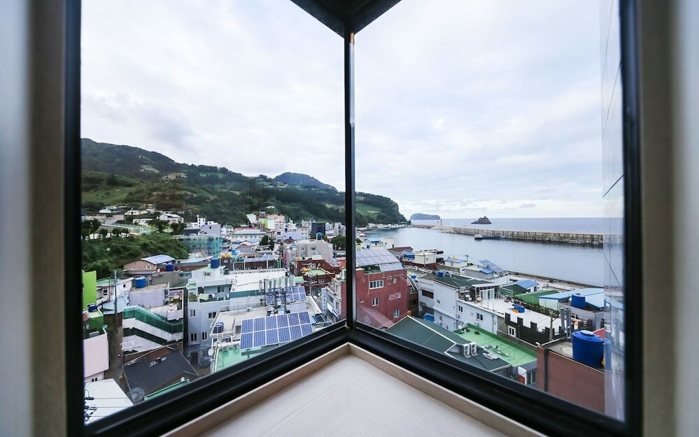 Фото Ulleung With Ulleung