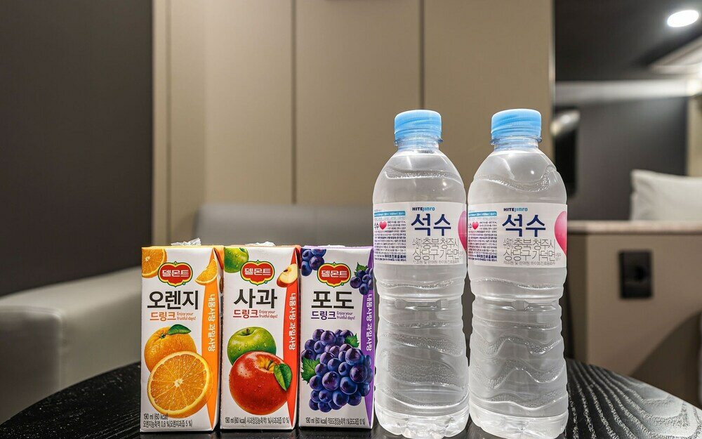 Фото Suwon Yeongtong Just Sleep Hotel