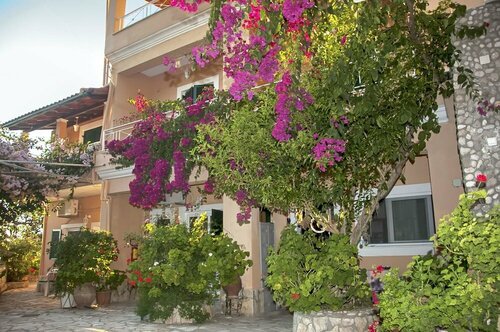 Гостиница Holiday Apartments in Pelekas Beach, Corfu