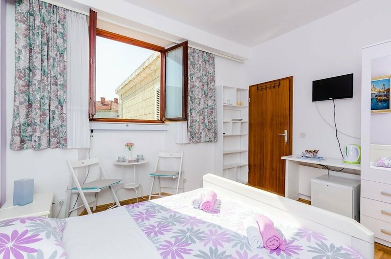 Гостиница My Corner Rooms в Дубровнике