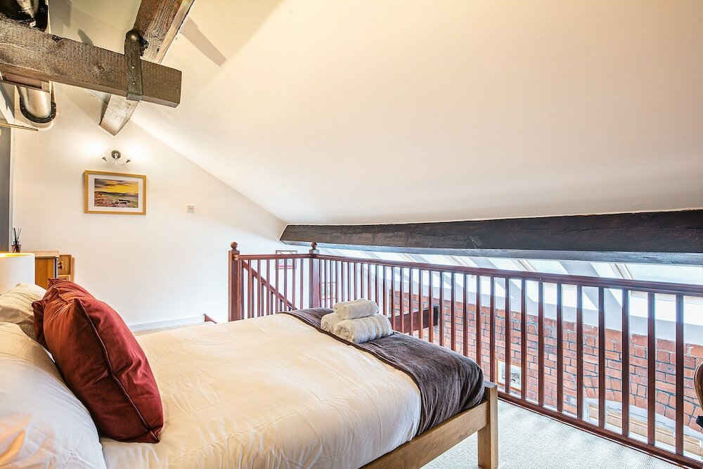 Фото Victoria Quays Loft Apt - Free Parking