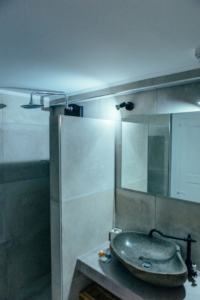 Фото Day One Fira Mansion