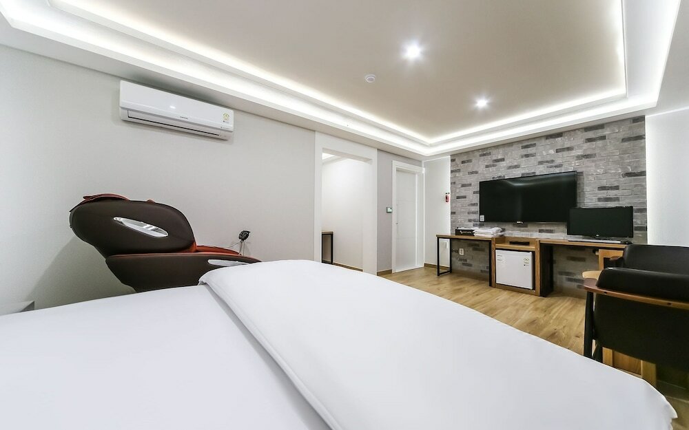 Фото Daegu Dongdaegu Station Sweet Hotel