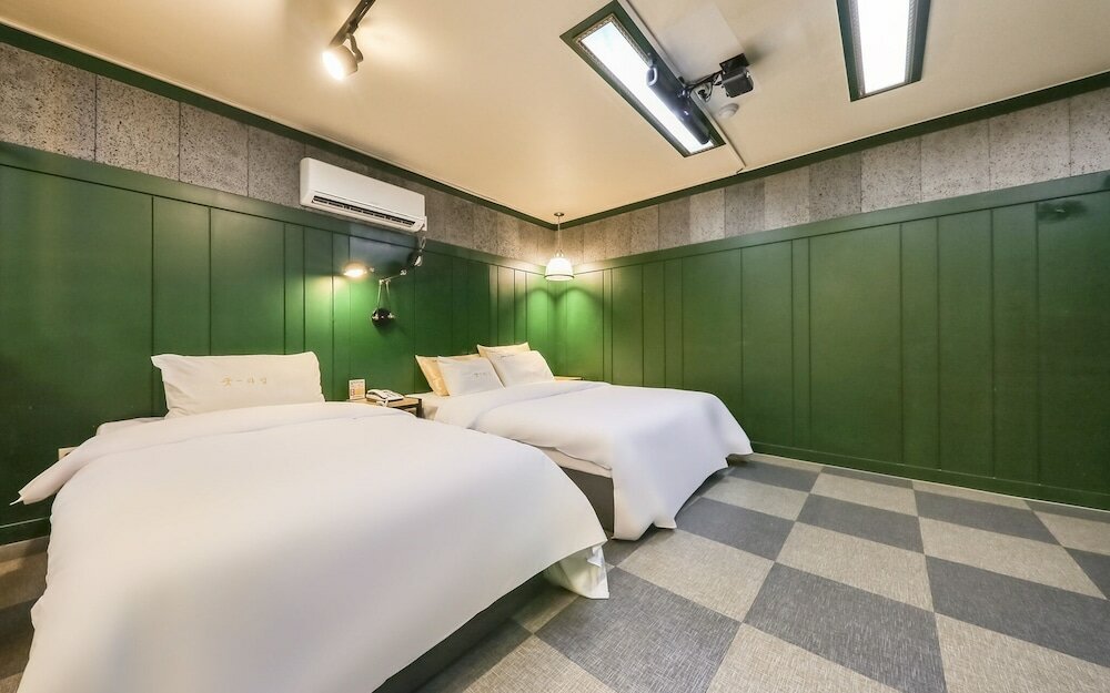 Фото Daejeon Yongjeon Good Time