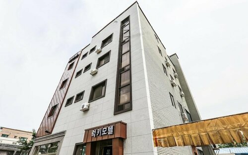 Гостиница Daejeon Yucheon Lucky в Тэджоне
