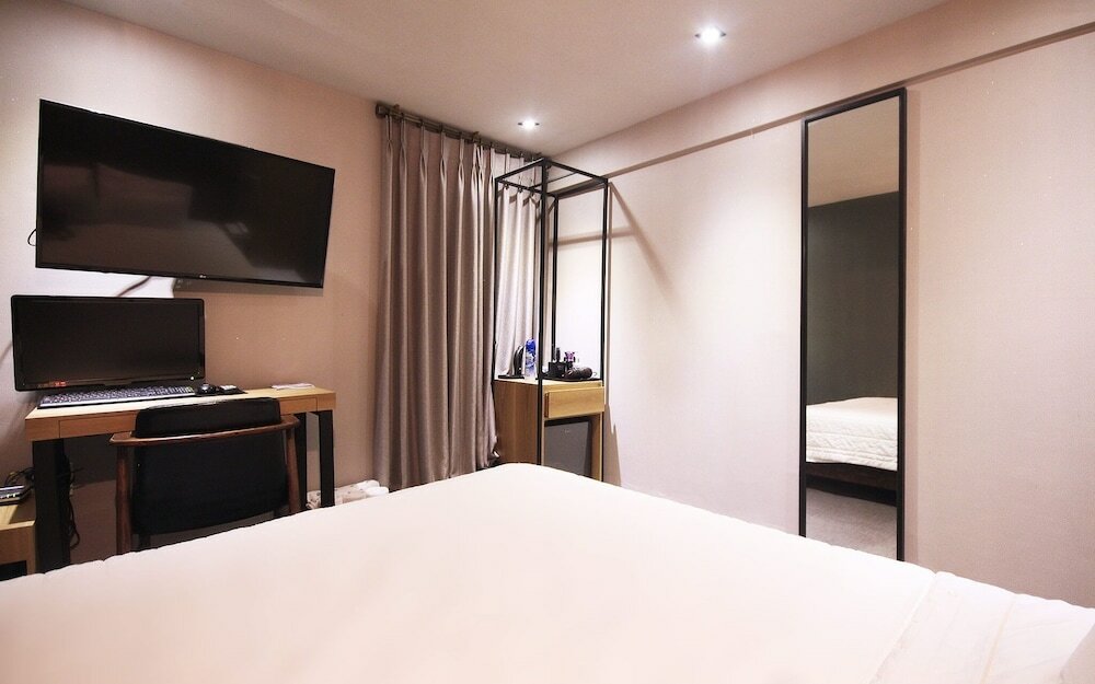 Фото Changwon Jinhae Olive