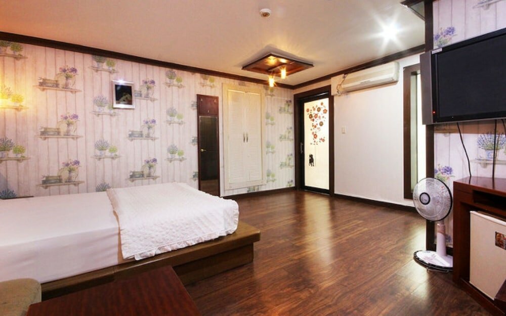 Фото Daegu Dongdaegu Station Ocean