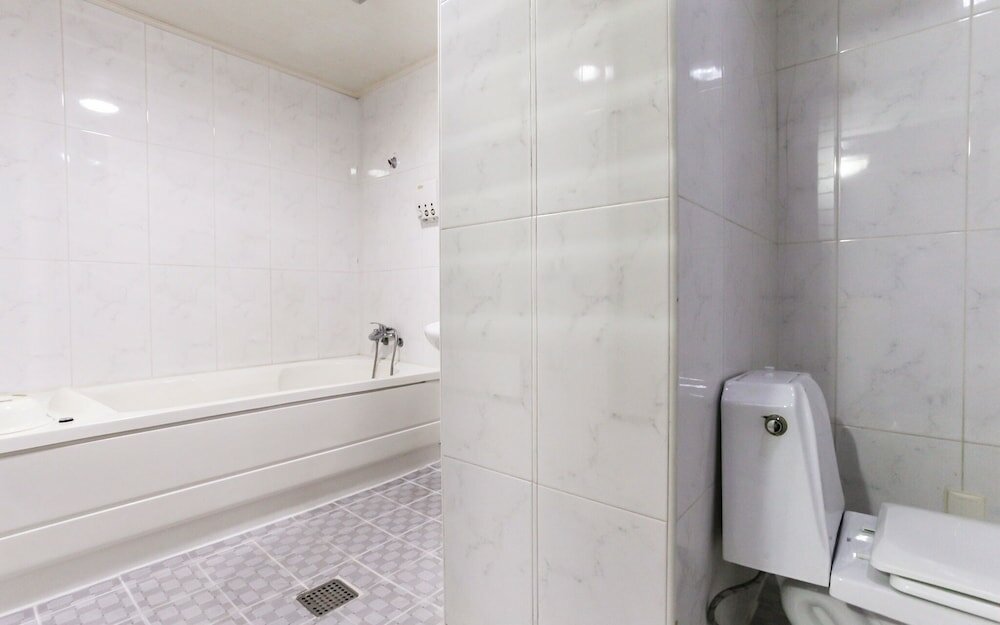 Фото Incheon Black Hole