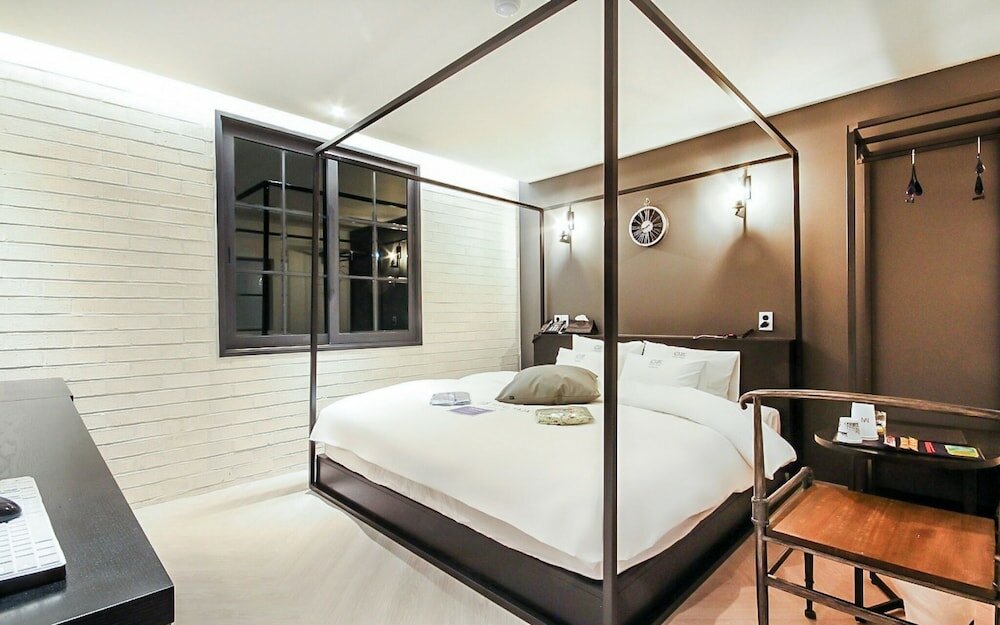 Фото Pohang Yaja Yeongildae