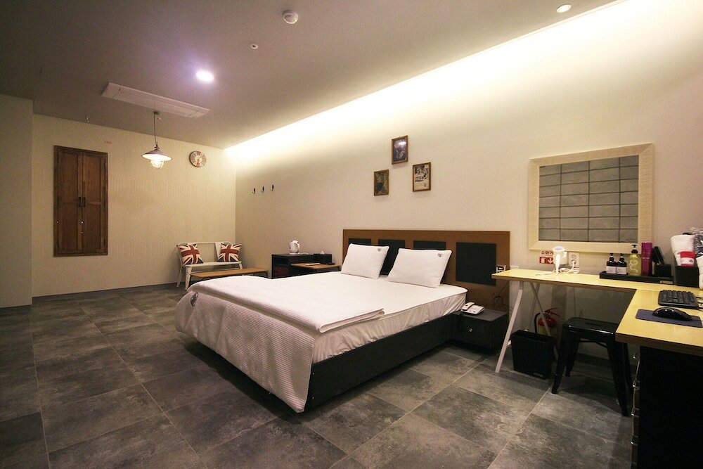 Фото Changwon Masan Ive Hotel