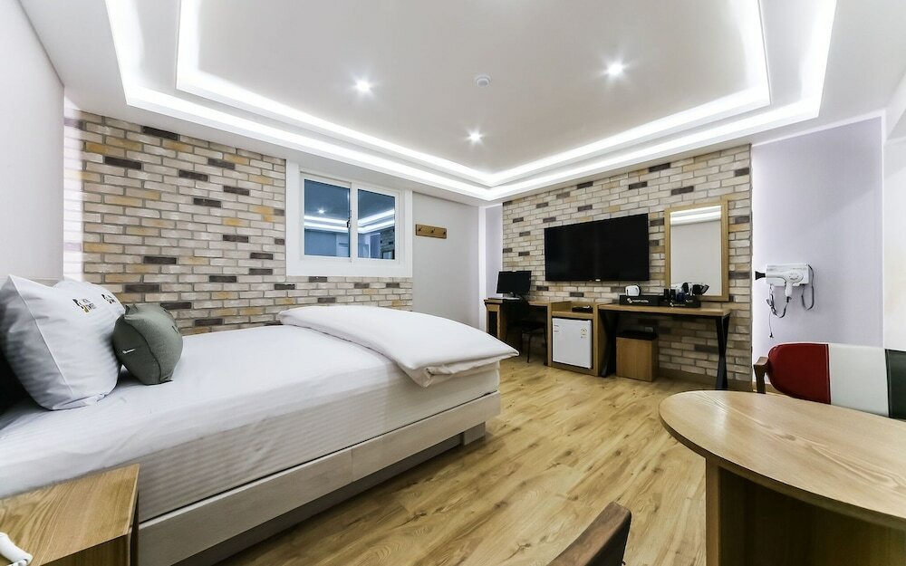 Фото Daegu Dongdaegu Station Sweet Hotel