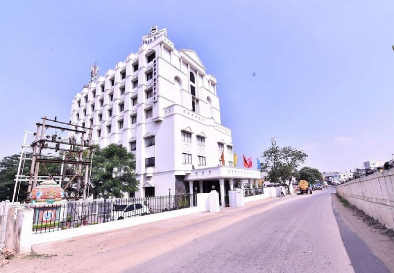 Гостиница Simsan Hotel в Ченнае