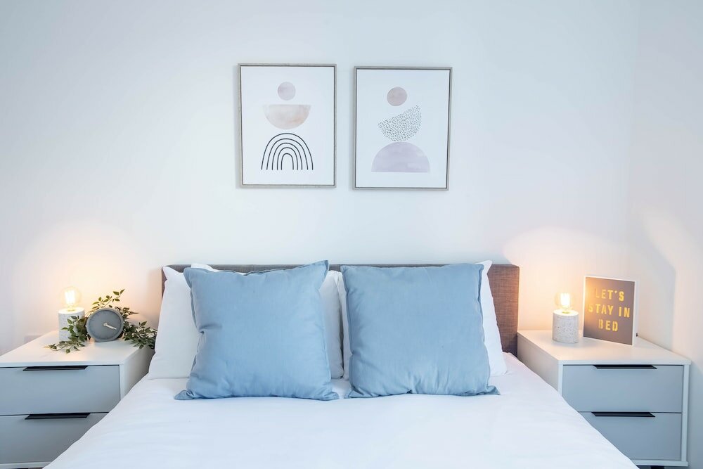 Фото The Interchange Apartment by Opulent