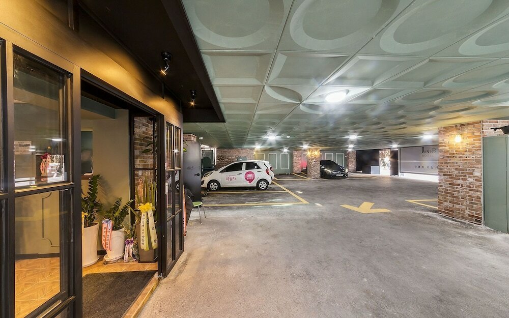 Фото Suwon Johnny B