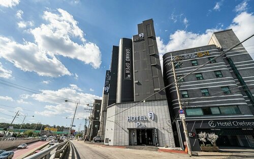 Гостиница Stay Month Hotel в Кояне