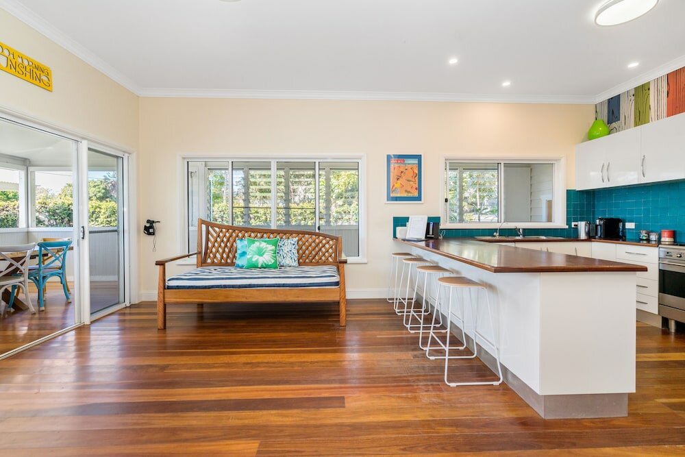 Фото Your Luxury Escape - Away on Seaview