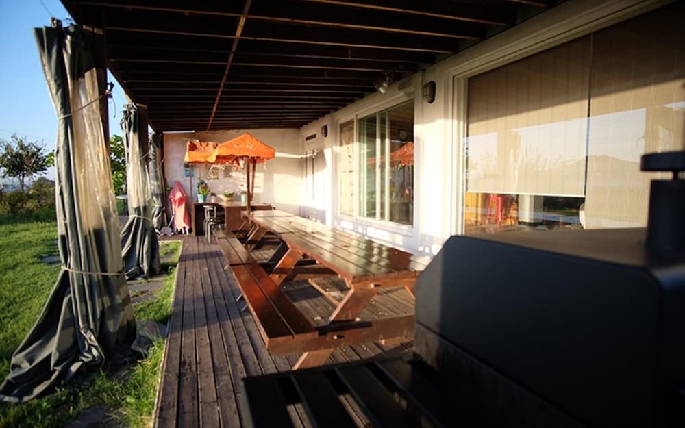 Фото Ganghwado Sunsets and Ocean Pension