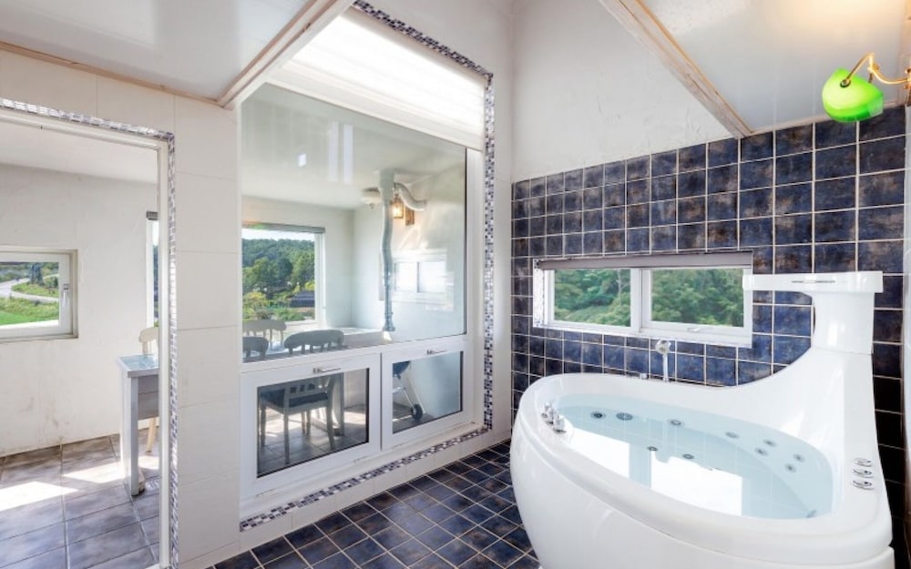 Фото Ganghwado i Am SPA and Kids Pension