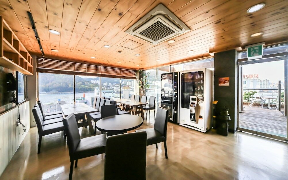 Фото The Lux Tourism Hotel Geoje