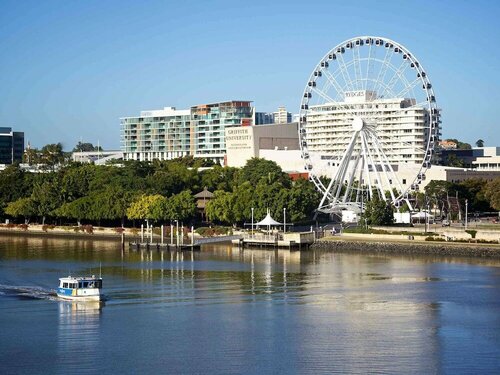 Гостиница Pullman Brisbane King George Square в Брисбене