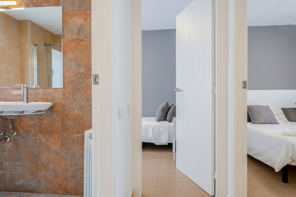 Фото Inside Barcelona Apartments Salvà