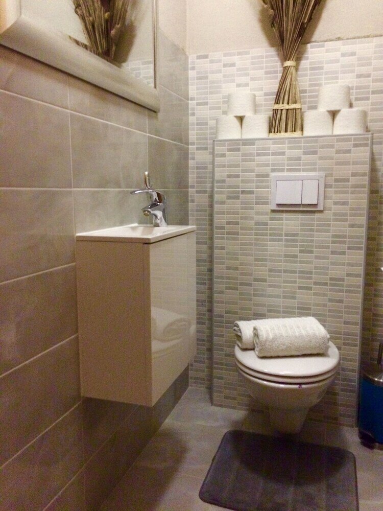 Фото Apartments Four You