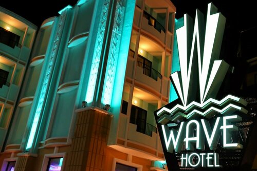 Гостиница Wave в Паттайе