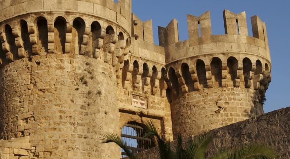 Фото Royal Apart Hotel