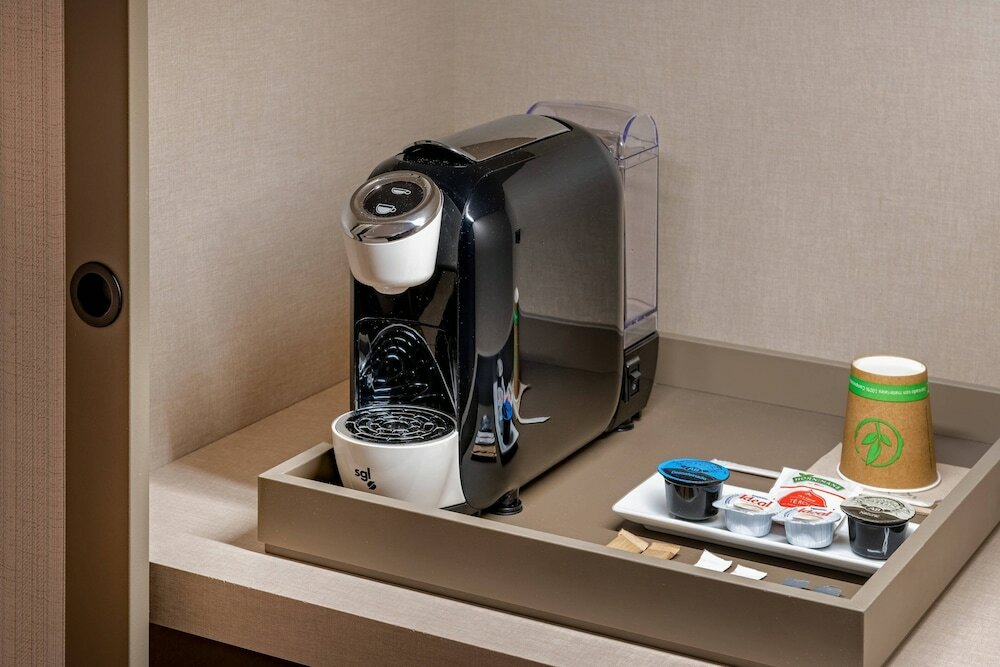 Фото Ac Hotel Avenida de América by Marriott