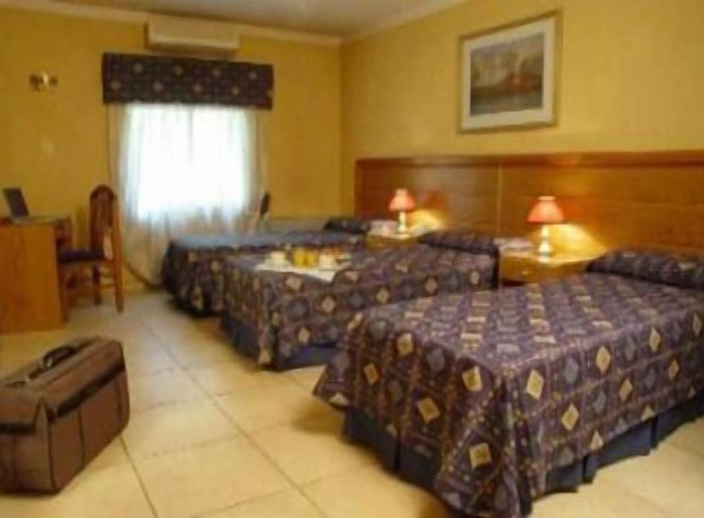 Фото Hotel Provincial