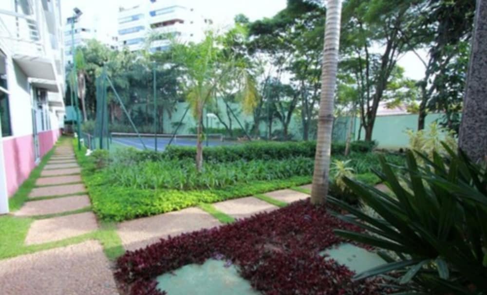 Фото Blue Tree Premium Verbo Divino