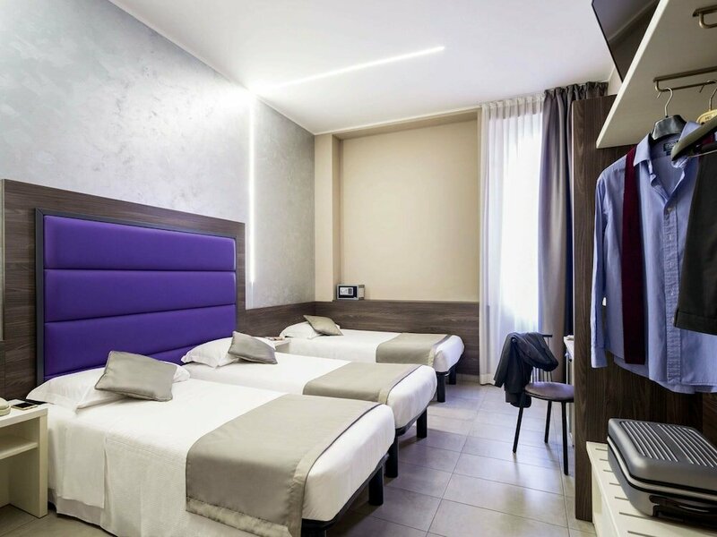 Гостиница Ibis Styles Milano Centro в Милане