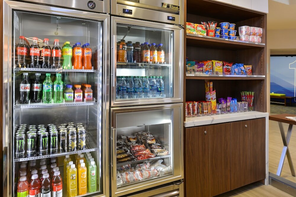 Фото Holiday Inn Express & Suites Elk Grove Central - Hwy 99, an Ihg Hotel