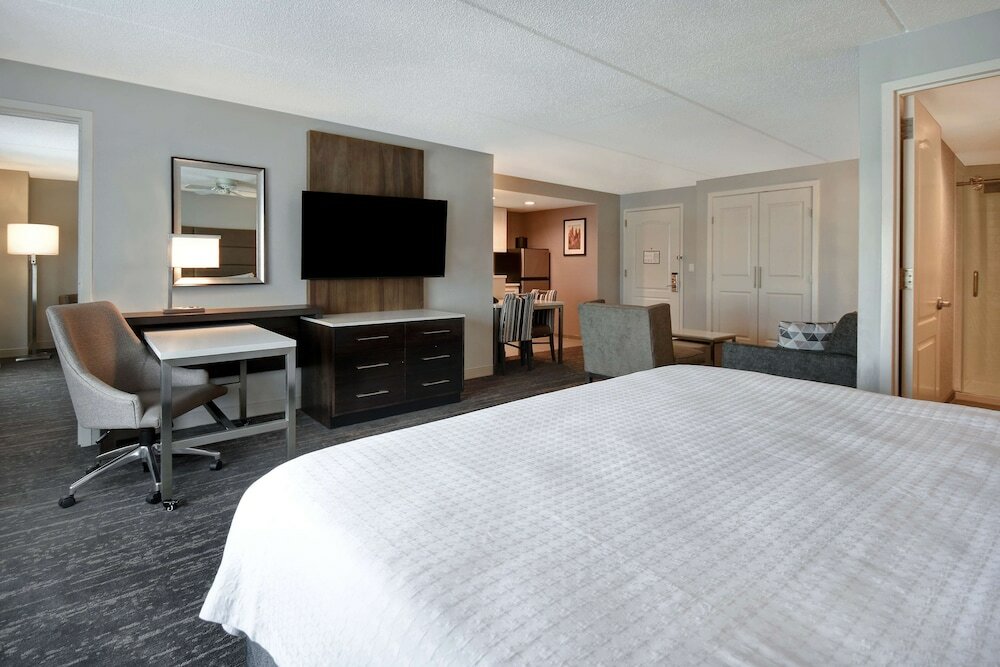 Фото Homewood Suites by Hilton Philadelphia - City Avenue