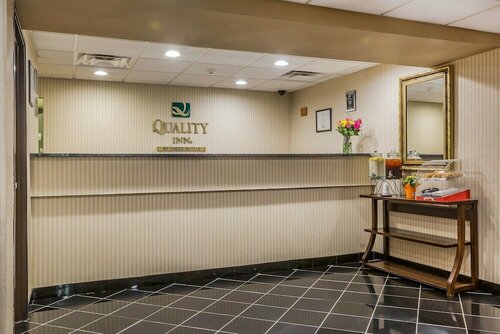 Гостиница Quality Inn Hyde Park Poughkeepsie North