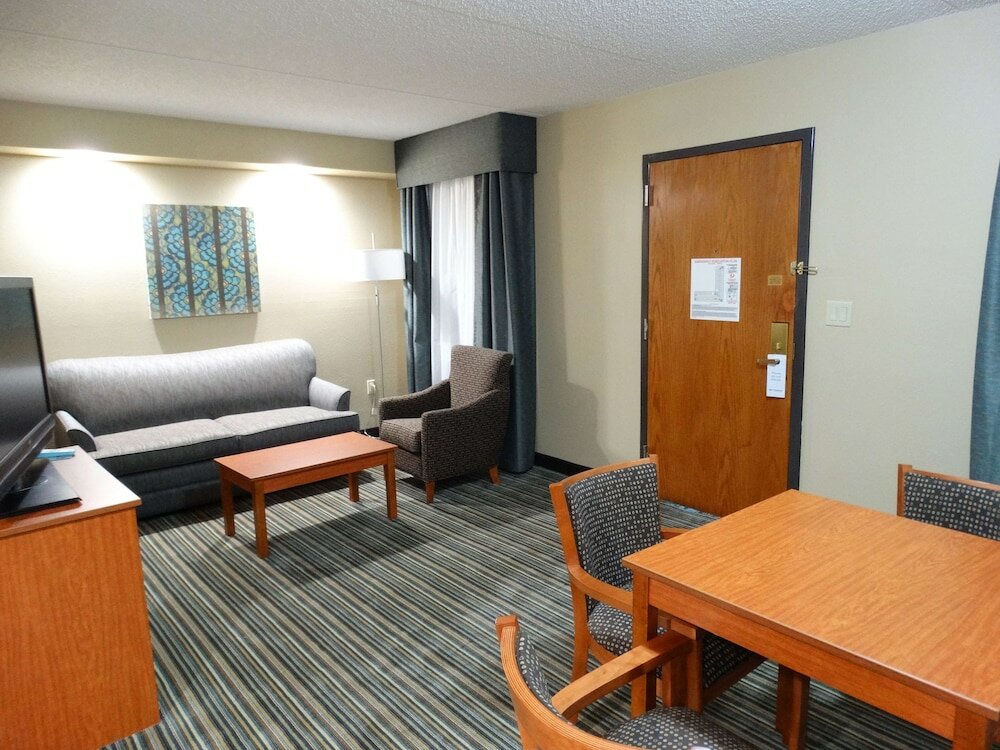 Фото Best Western Warren Hotel