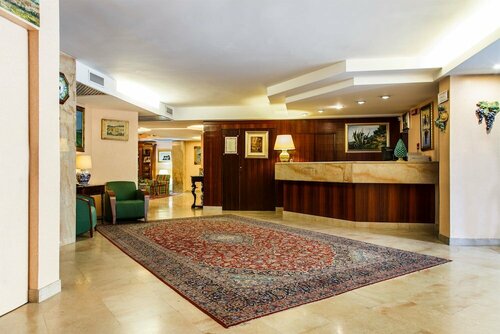 Гостиница Colleverde Park Hotel в Агридженто