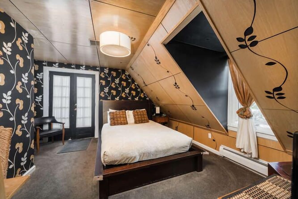 Фото Queen Anne Bed And Breakfast