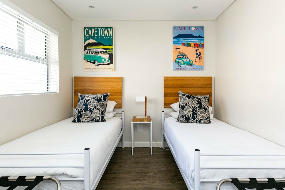 Фото Camps Bay Village